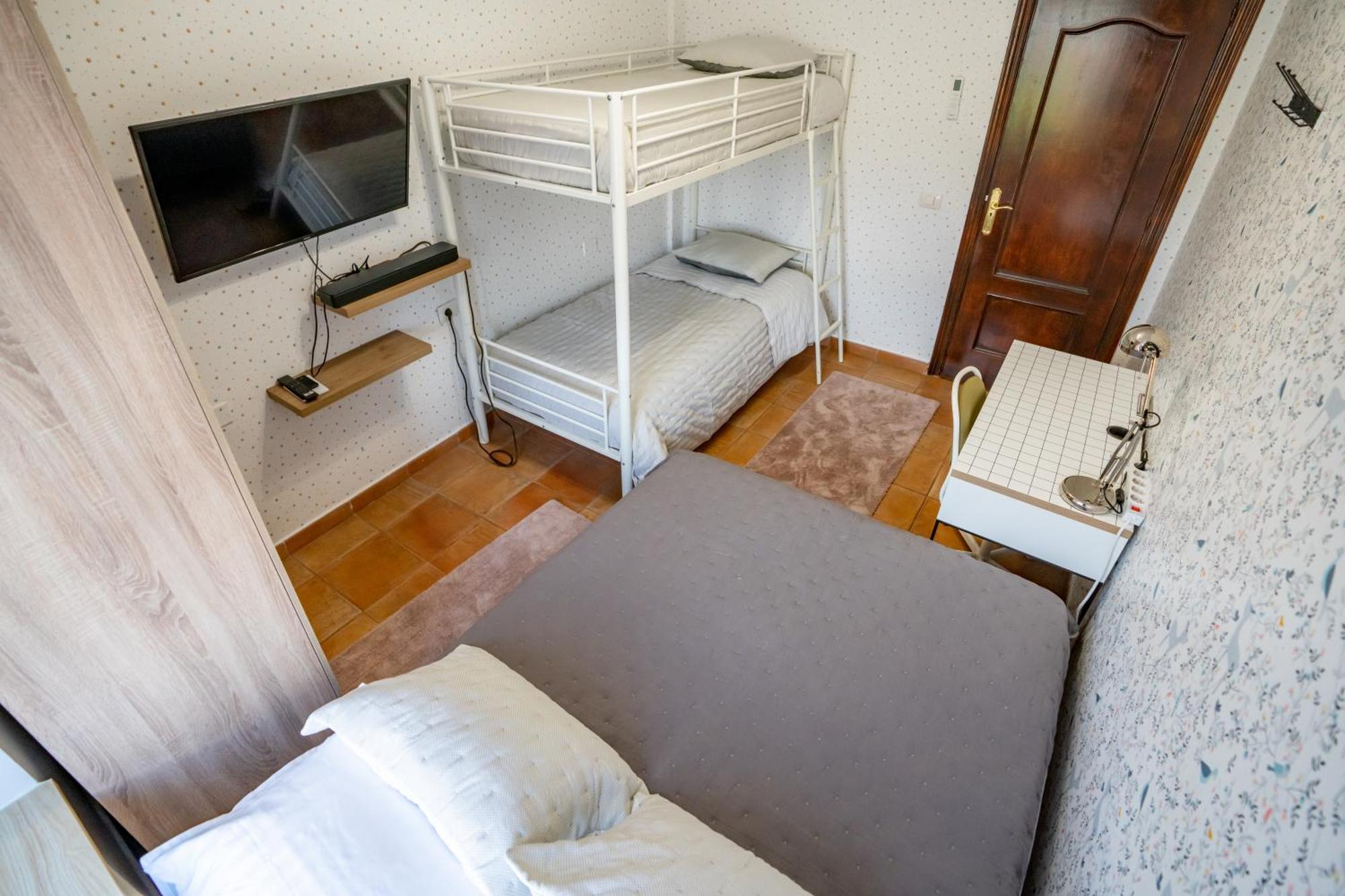 Casa Julio - Alcala Complete Coastal Retreat - Entire Apartment - 3 Min Walk From The Ocean - Shared Entrance With Host Ngoại thất bức ảnh